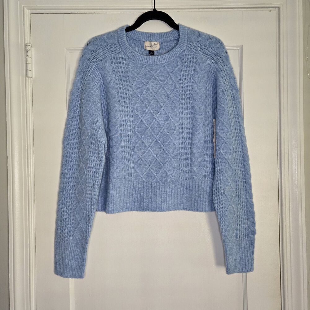 Universal Thread Blue Cable Knit Sweater Womens M Crewneck Pullover